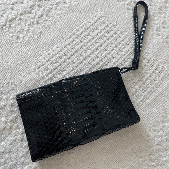 new Victoria's Secret Love faux patent croc wallet clutch bag A1 2017 - Picture 5 of 13